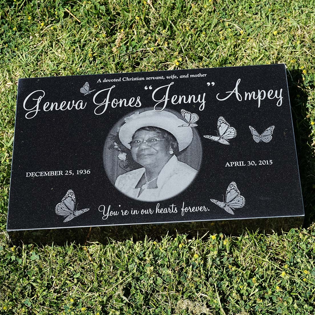 All 97+ Images Photo Grave Marker Black Granite Engraved Memorial ...