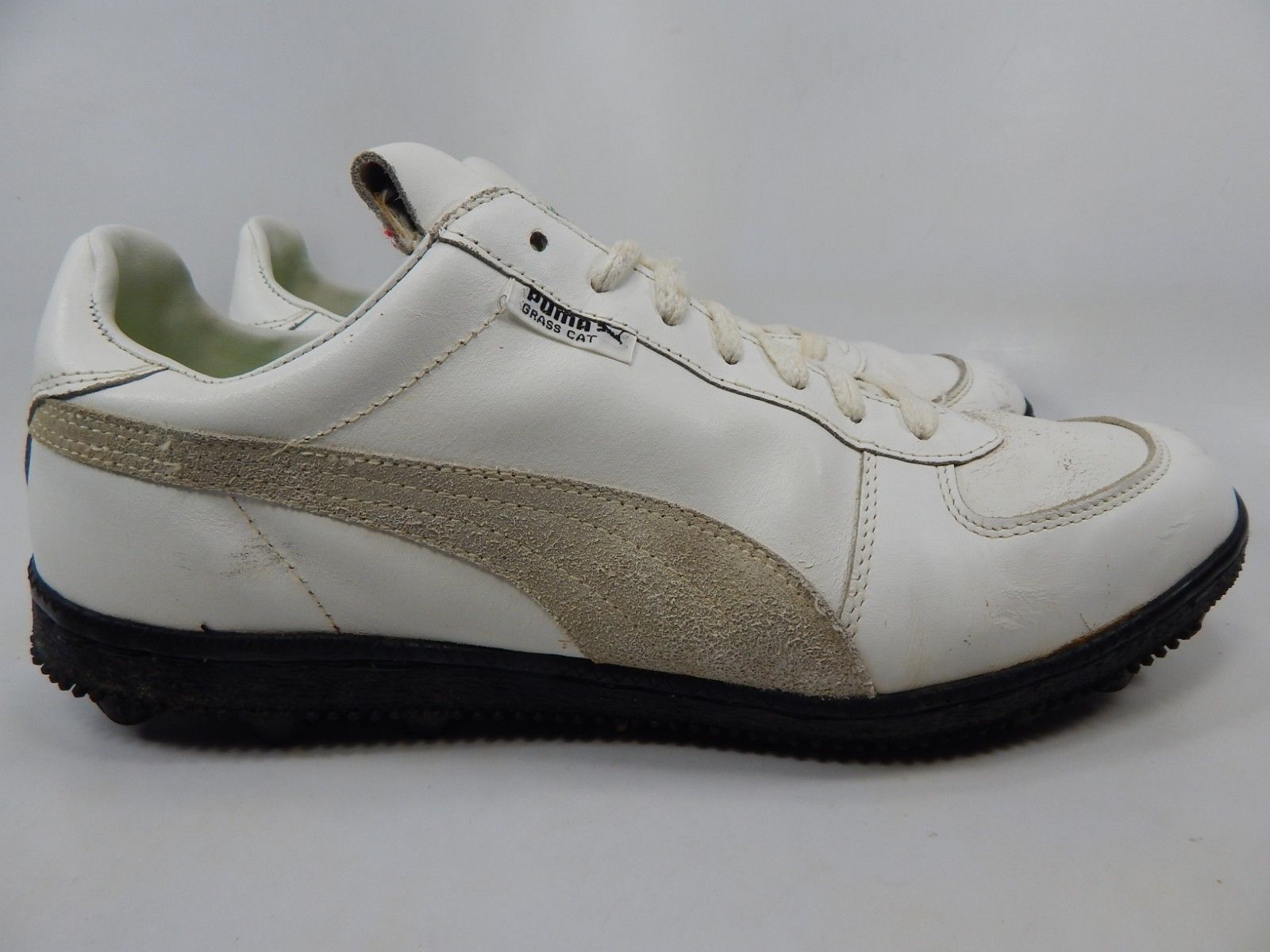 Puma Grass Cat Size US 13 M (D) EU 47 Men's Grass Shoes Cleats White - Men