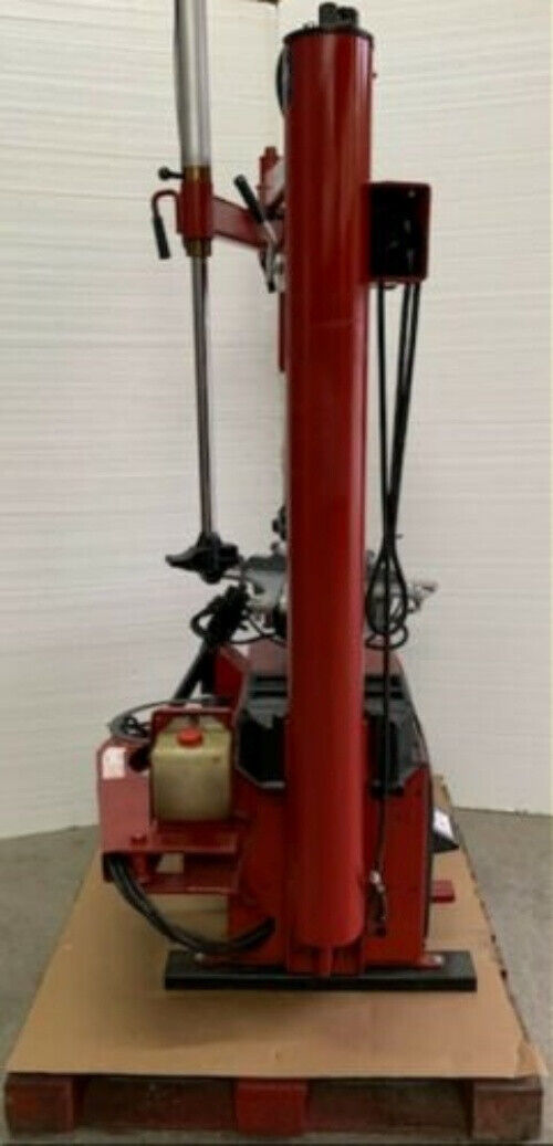 Coats® 70XAH1 Tire Changer & Coats® 950 Balancer Rebuilt with