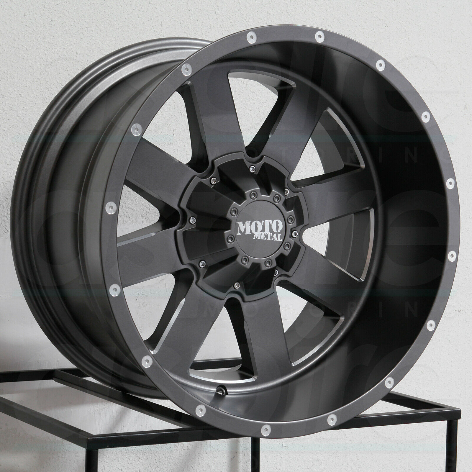 One 18x12 Moto Metal Mo962 8x6.5 8x165.1 -44 Gunmetal Wheels Rims - Wheels