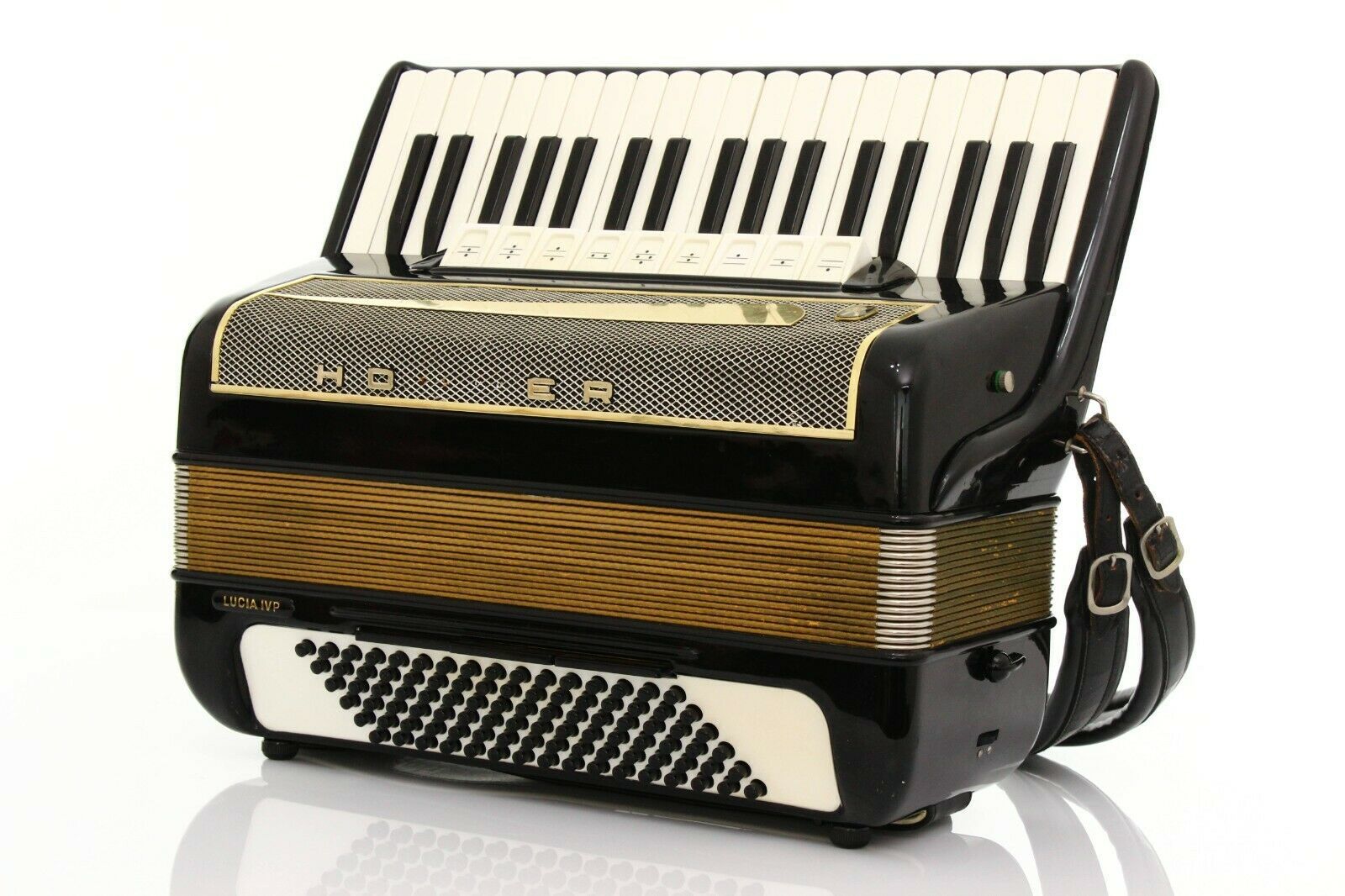 Accordion Hohner Lucia IVP 96 bass LMMH Akkordeon Fisarmonica Very Good