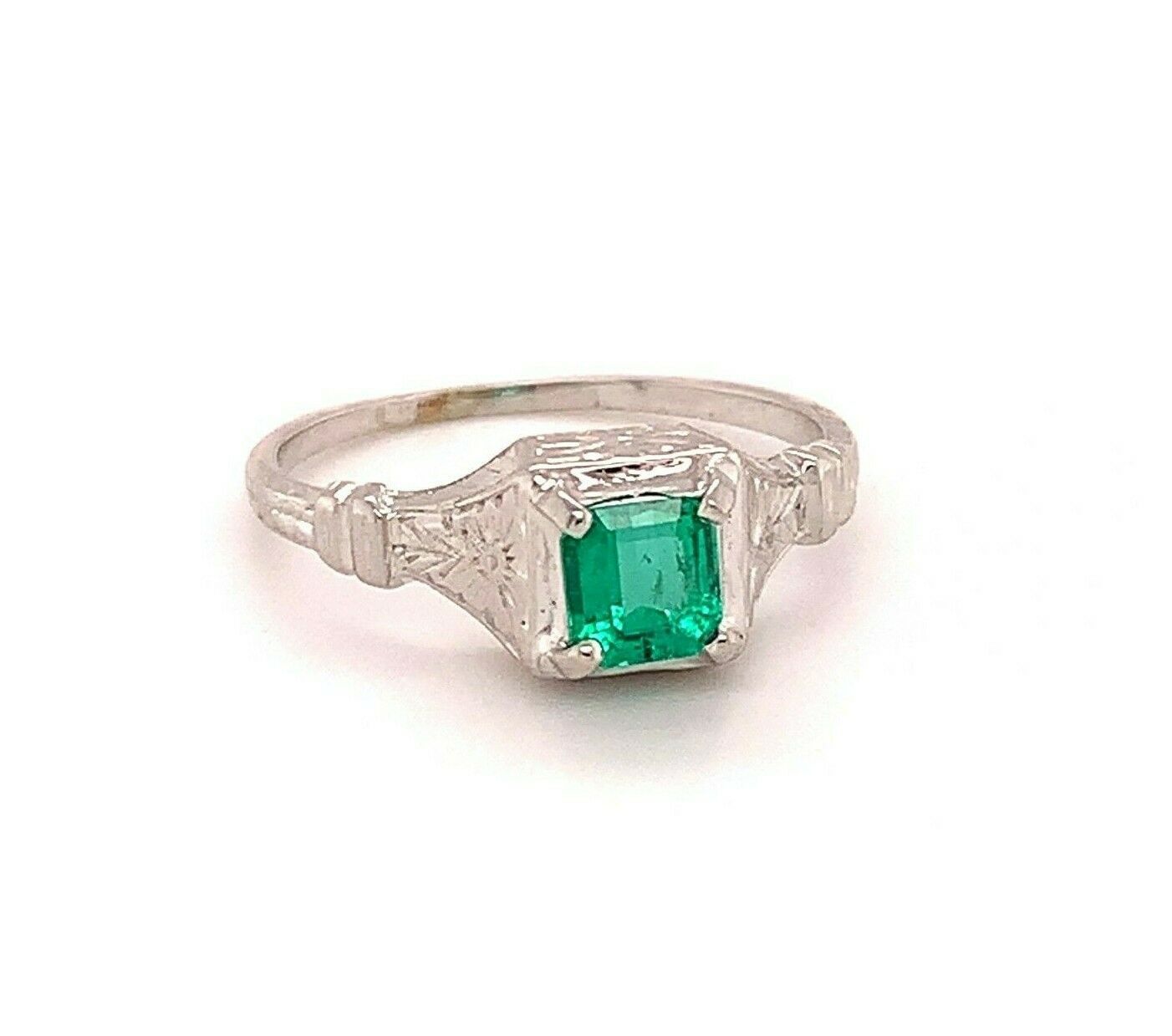 Primary image for 18k Gold Art Deco .56ct Genuine Natural Emerald Ring w/Engraved Flowers (#J4856)