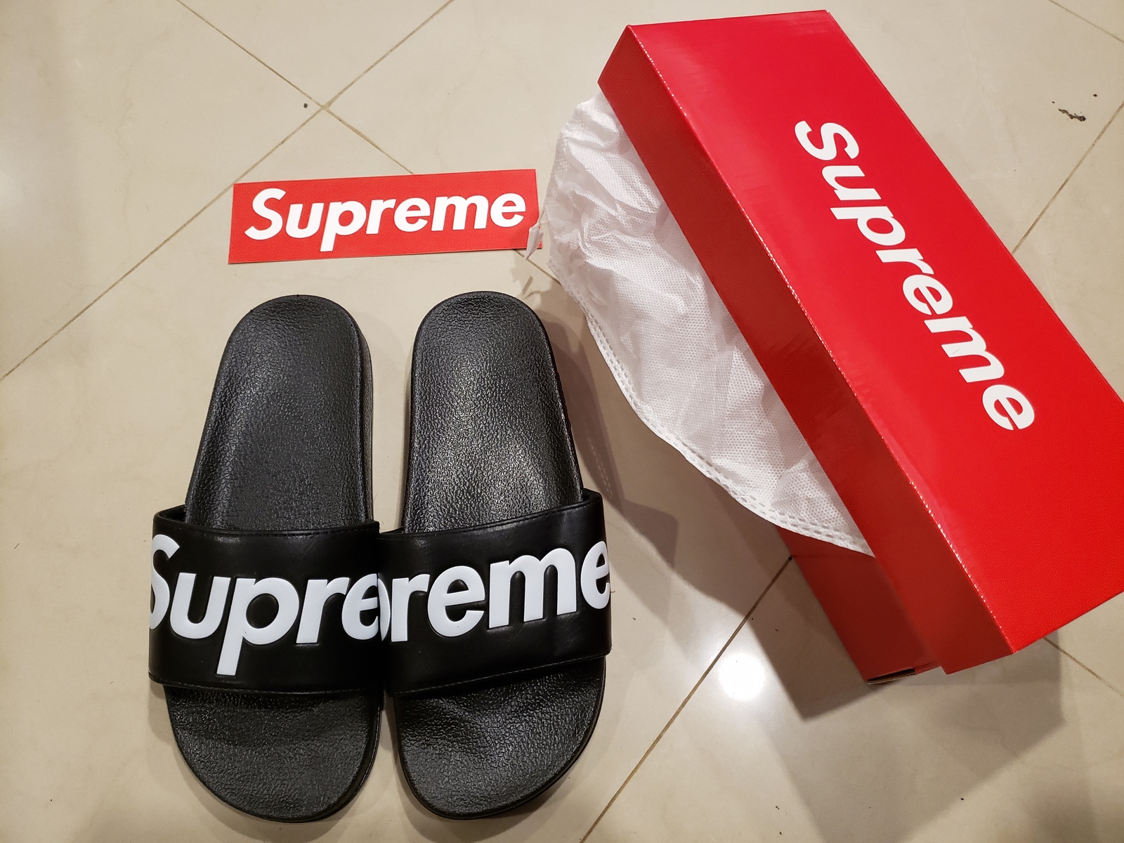 Supreme Slippers Flip Flop Shoes Red Black Classic Logo FREE FAST US