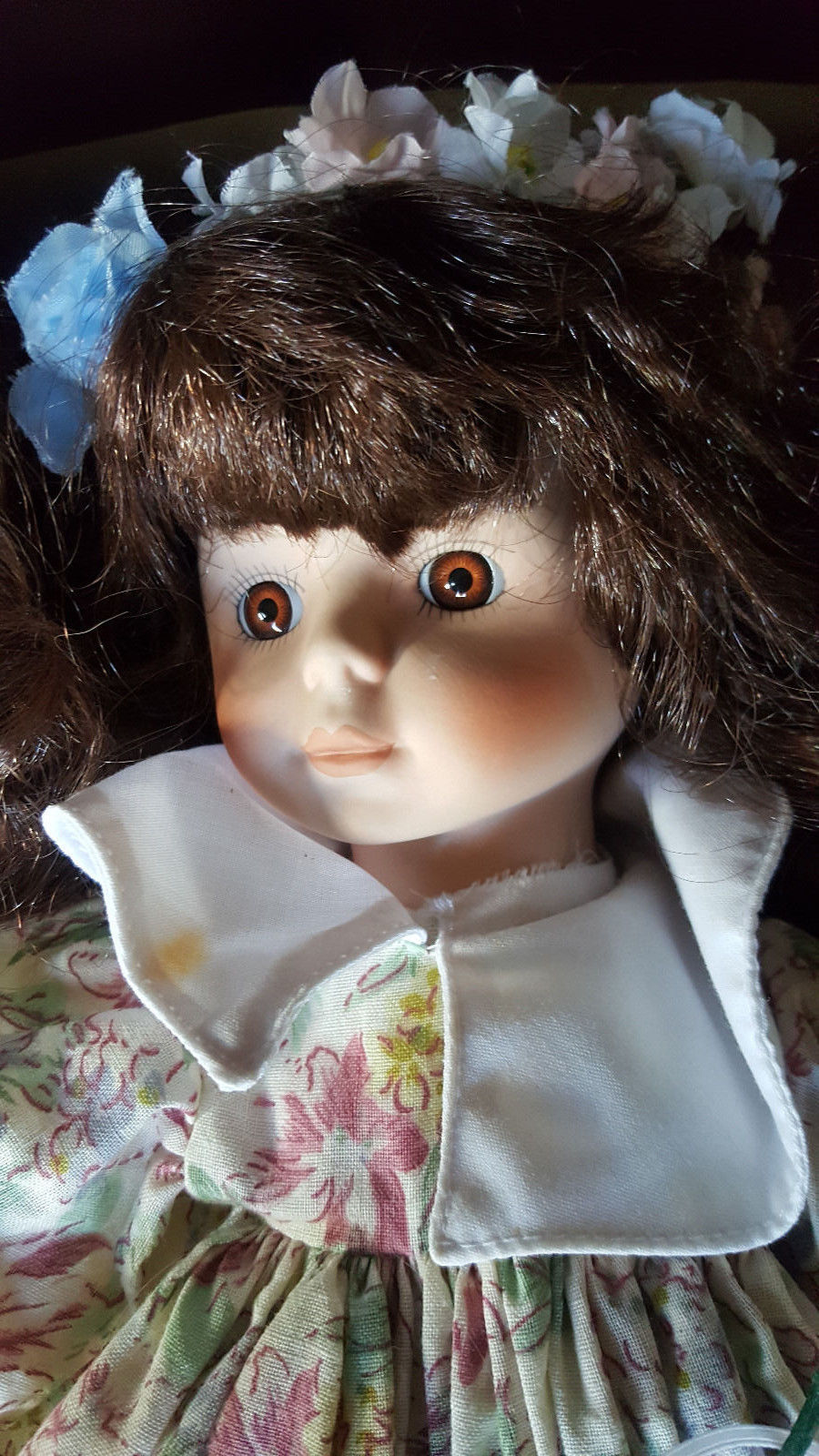 Vintage "Danielle" Doll With Stand Brinn Collectible Porcelain Edit