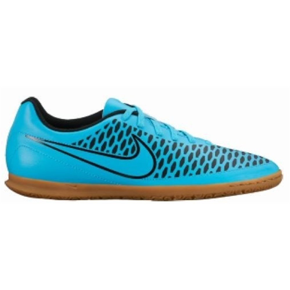 nike magista ola