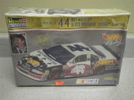 New MODEL- REVELL- 4136 Kyle Petty #44 Grand PRIX- 1:24 SCALE- NEW- W55 - $8.76