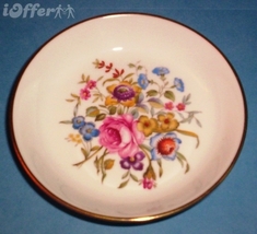 English STAFFORDSHIRE-- Royal Worcester Porcelain Large Egg Coddler Lavinia - $9.95