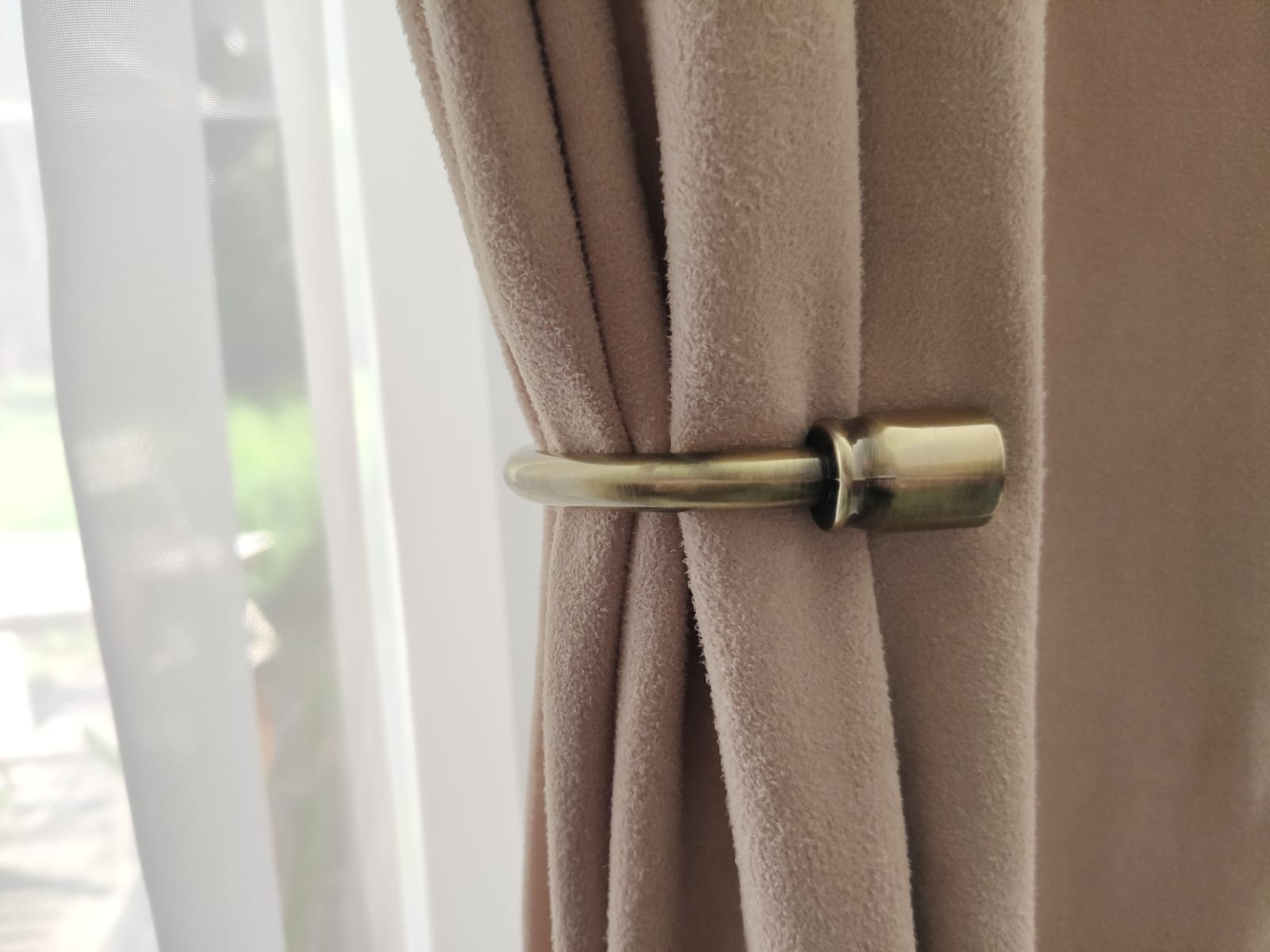 Classic Minimalist Curtain Holdbacks Antique Gold 150mm (Pack of 2