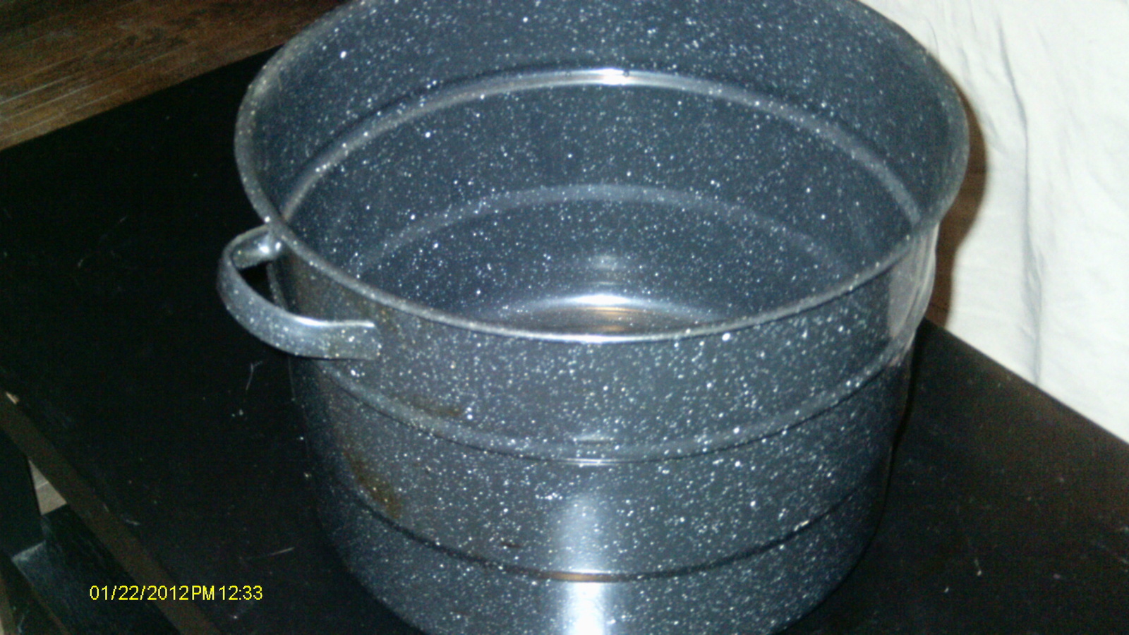 2 Granite ware 7 qt. canners includes racks, lids and canning utencils