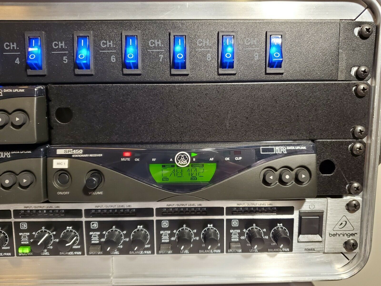 Behringer Ultralink Pro MX882 8 Channel Splitter/Mixer Bundle in SKB