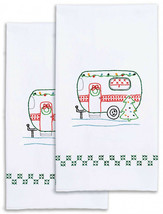 Jack Dempsey Needle Art Christmas Camper Decorative Hand Towels - $12.54