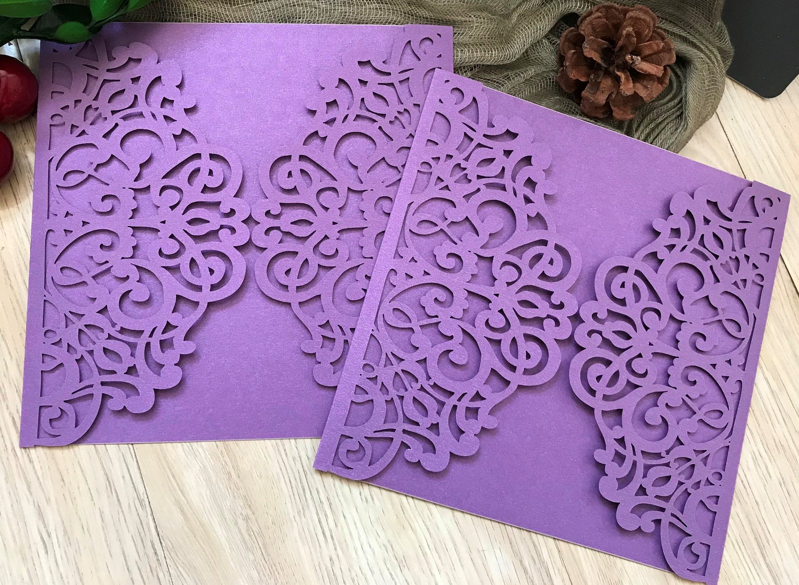50pcs Purple laser cut wedding invitations cards,Laser Cut Invitation