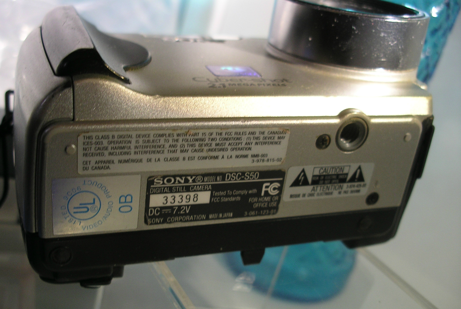 Sony DSCS50 2MP Cybershot Digital Camera with 3x Optical Zoom