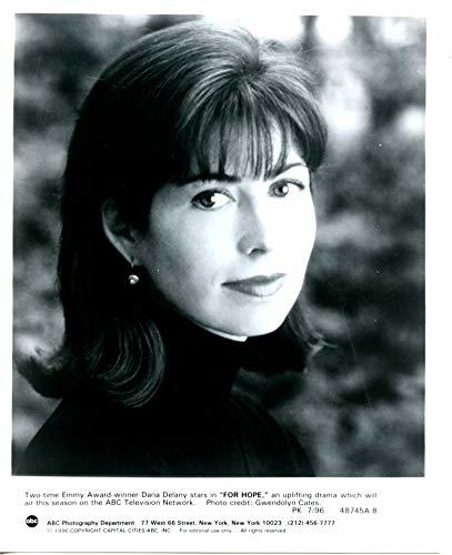 Dana Delany 8x10 ORIGINAL Photo #A7645 - Toys & Hobbies