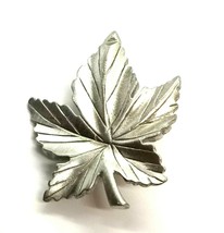 Vintage Canadian Jewelry Pewter Canada Silver Tone Maple Leaf Brooch Pin - $11.14