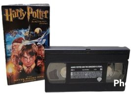 Harry Potter and the Sorcerer's Stone VHS with Never Before Seen Footage image 3