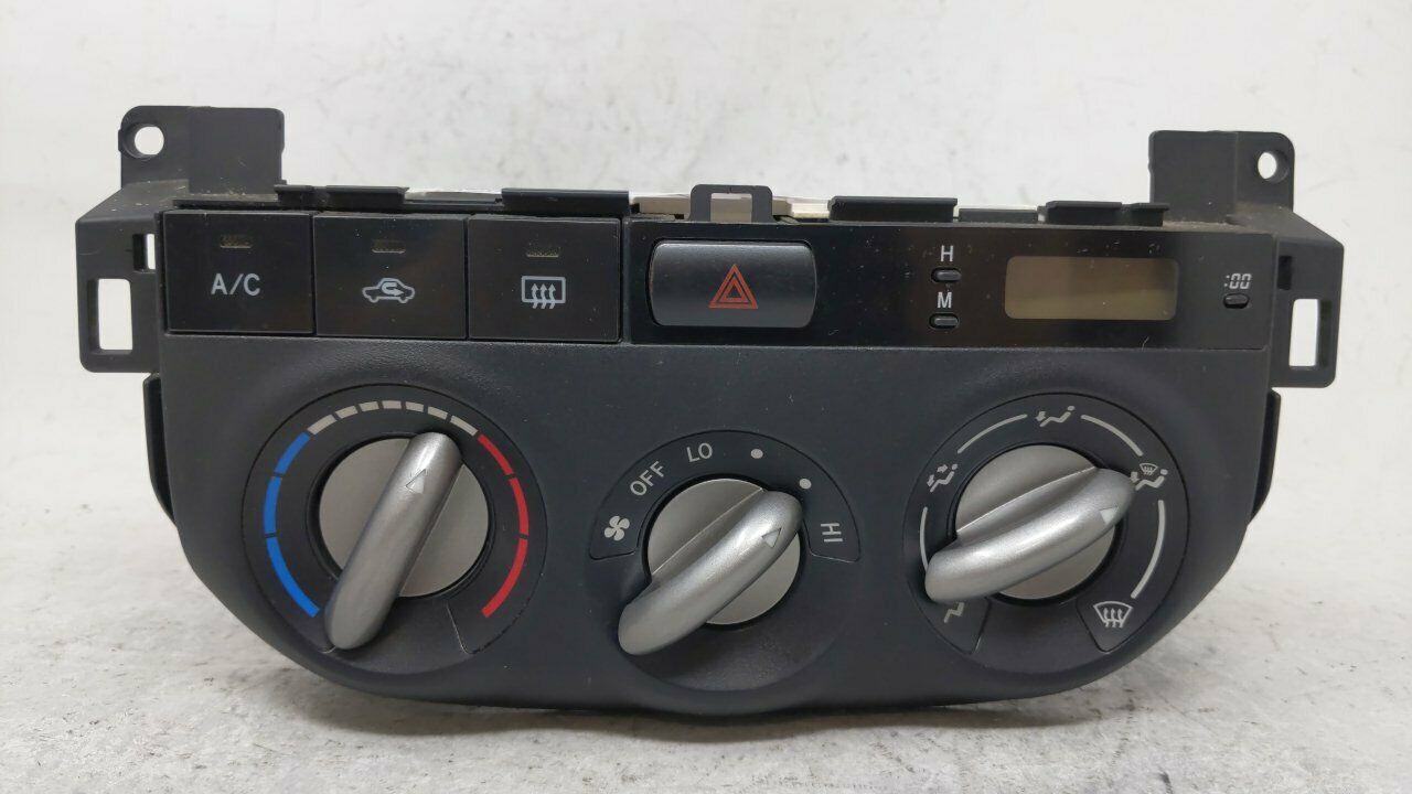 20042005 Toyota Rav4 Ac Heater Climate Control 4559112050 51977 A/C