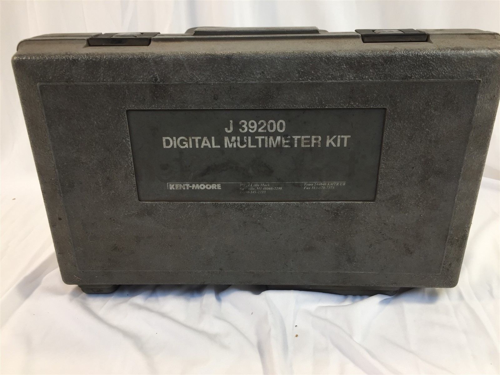 KentMoore J39200 Digital Multimeter Kit Fluke With Case & Accessories