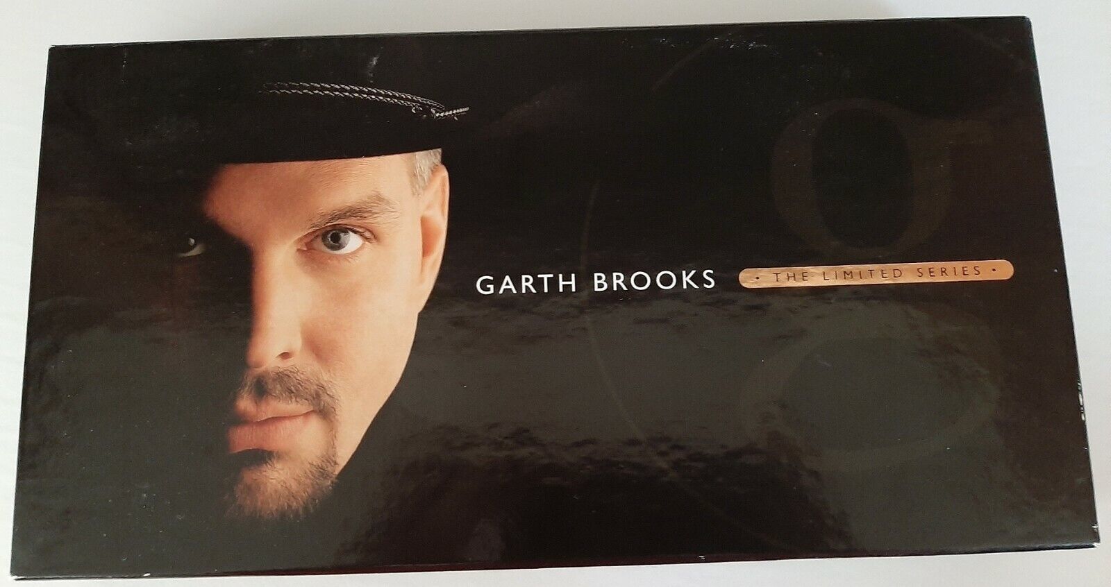 Garth Brooks The Limited Series 2005 Box Set 5 CD 1 DVD 1 Photo Booklet ...