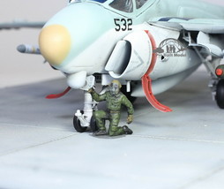 USAF Ground Support Crew in Chemical warfare gear 1:72 Pro Built Model #12 - $14.83