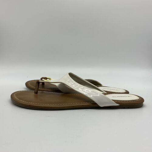 liz claiborne flip flops