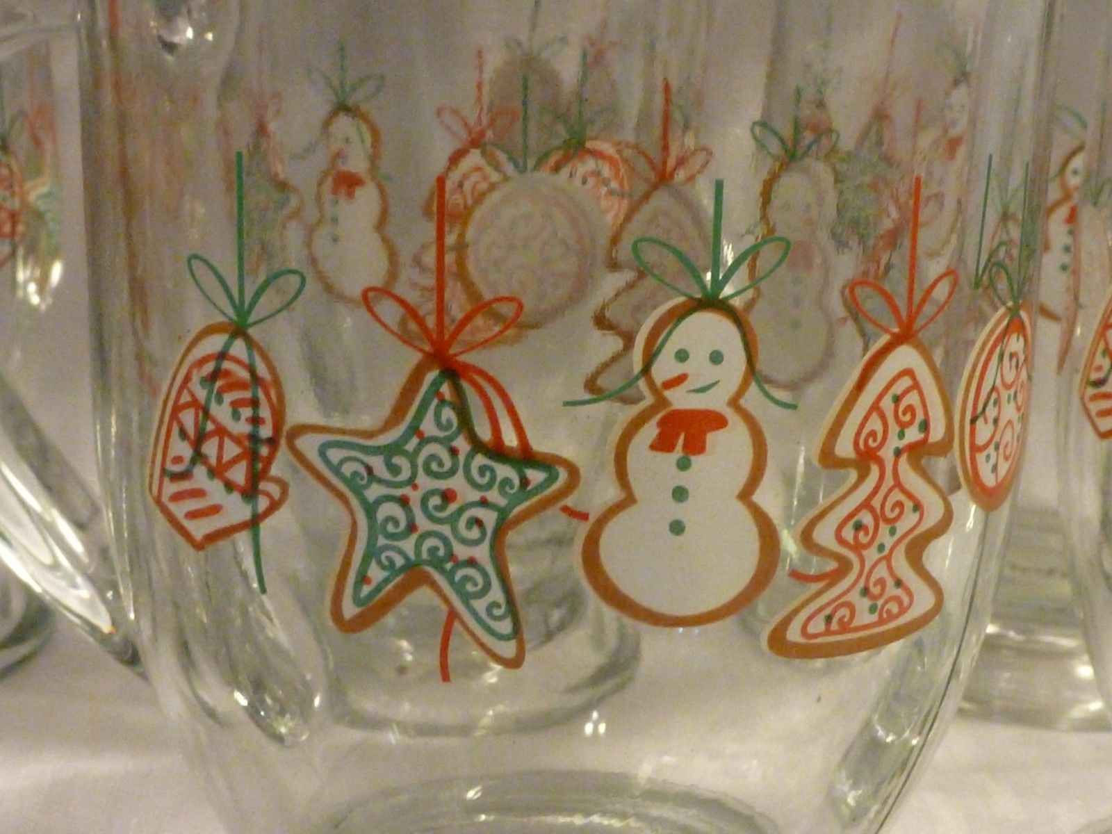 glass christmas mugs