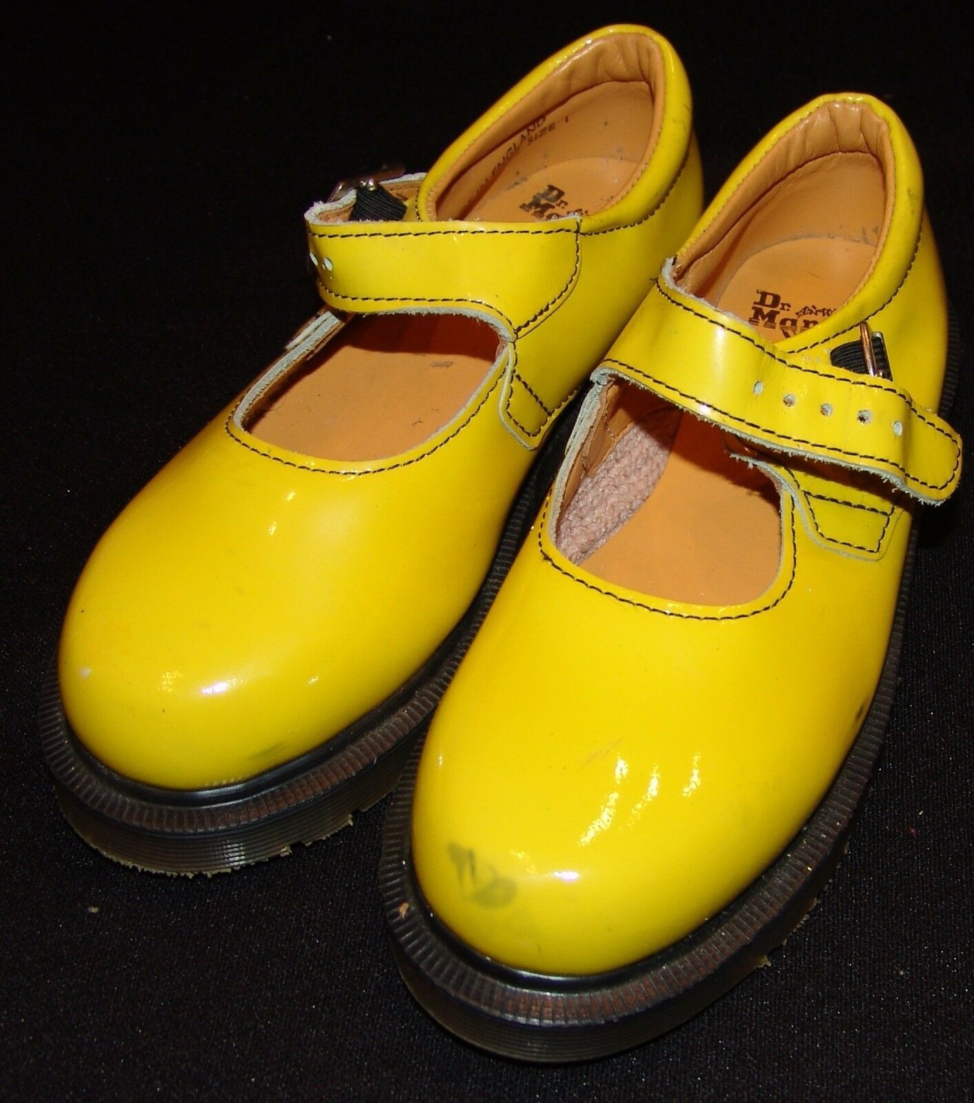 Dr Martens Mary Jane Style Shoes Doc Yellow Sz 1 Canary - Girls' Shoes