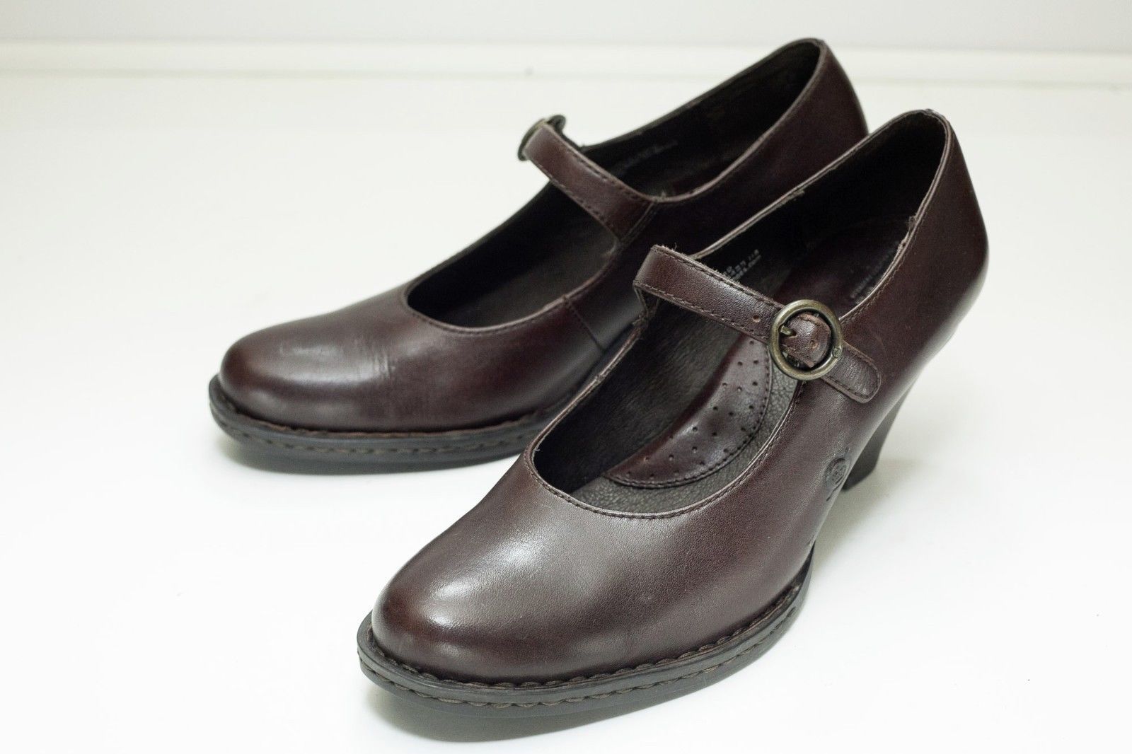born mary jane heels