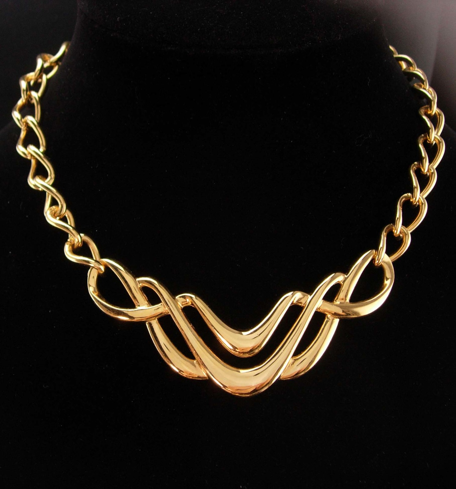 Primary image for Couture necklace - Vintage golden Napier modernist choker - vintage french desig