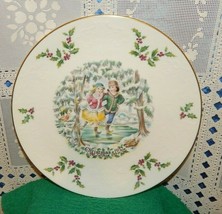 Vintage Merry Christmas by Royal Doulton Plate~1977~First Edition Annual Series - $8.91
