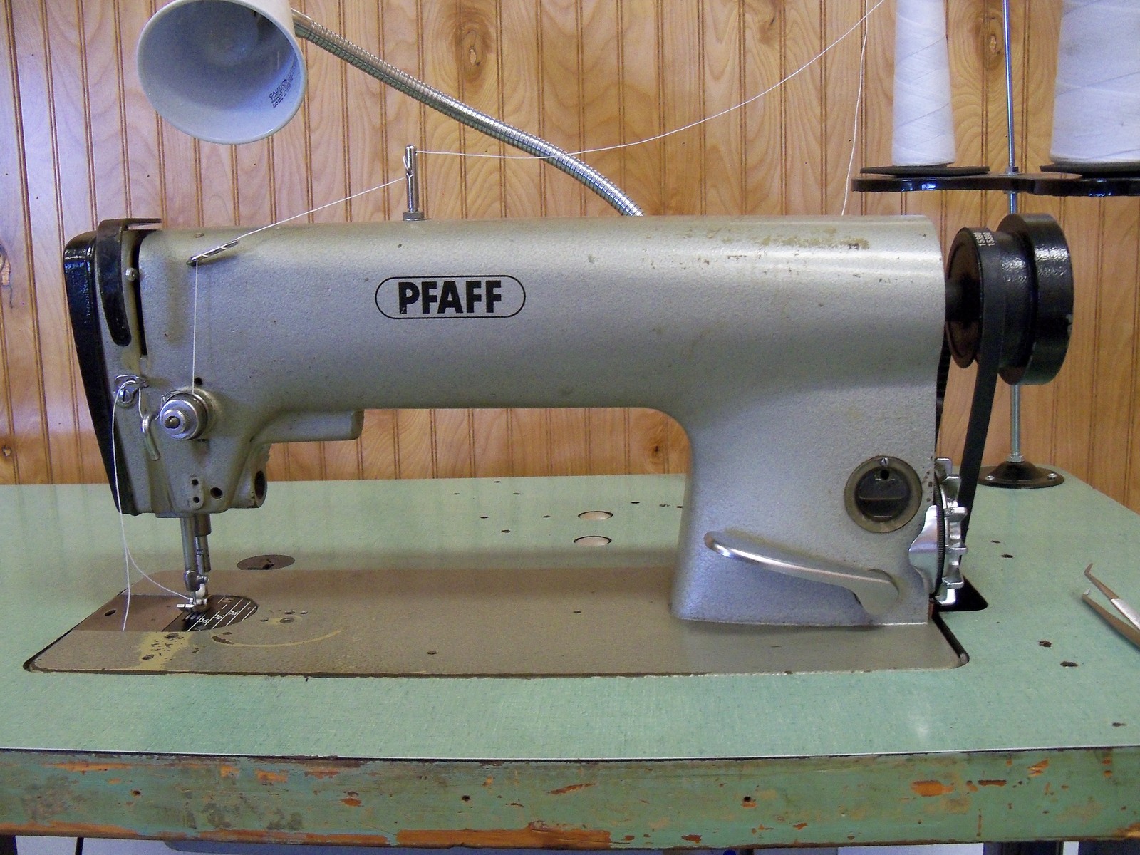 Pfaff 463 Industrial Sewing Machine w/ Table and 50 similar items