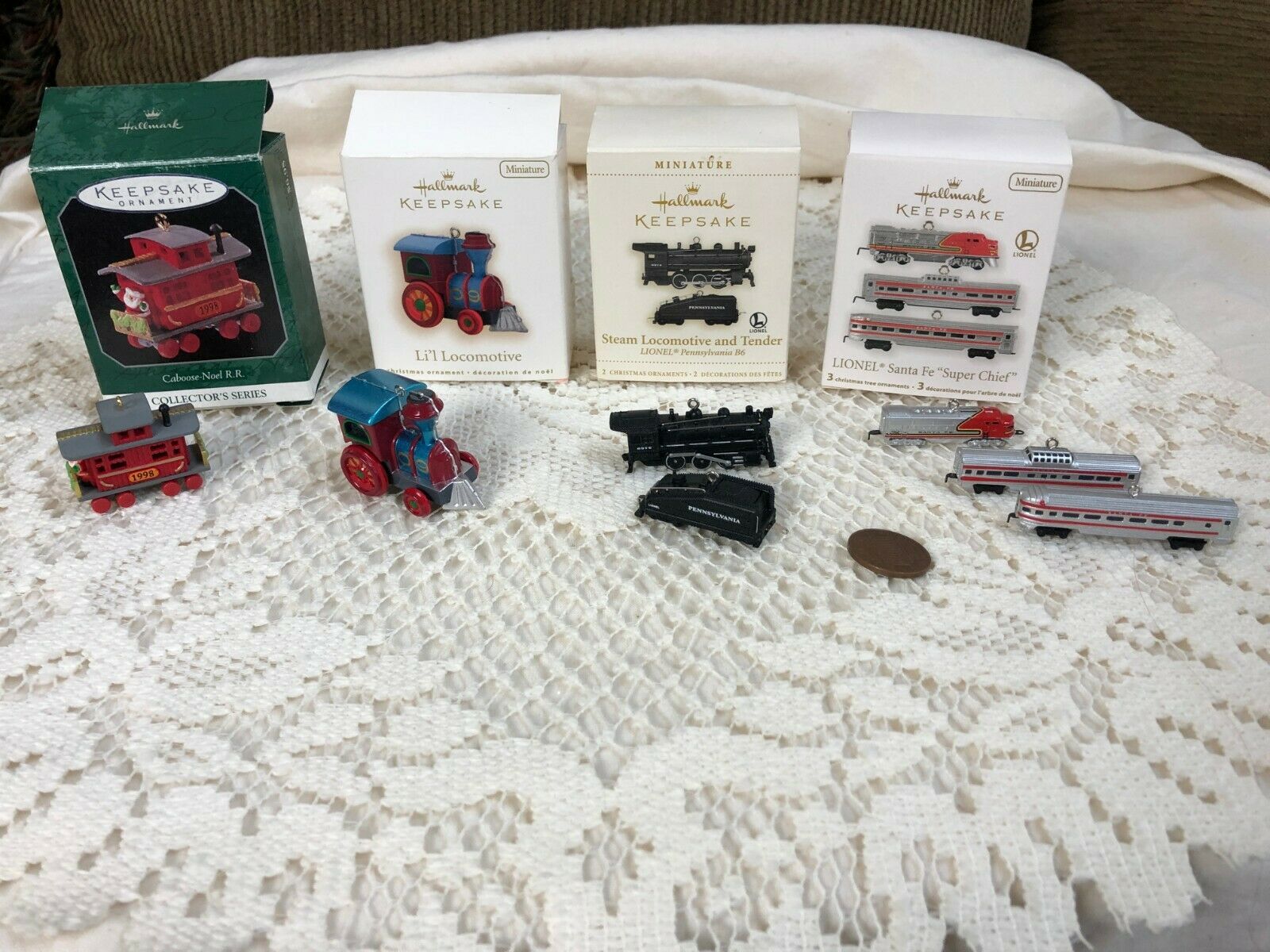 Hallmark Mini Train Ornaments Lionel 2006, 2011 Li'l 2009
