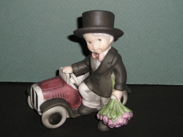 RETIRED &#39;98 NIB ENESCO PRETTY as PICTURE #472395 BISQUE - $18.25