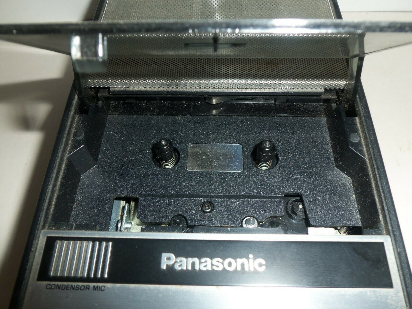 Vintage Panasonic Portable Cassette Tape Recorder Player RQ309S