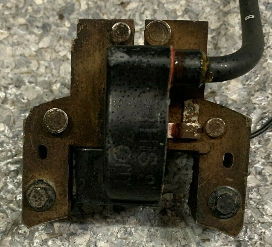 John Deere ignition coil module JA60 JA62 JA65 JS20 JS25 JS26 JS28 JS30