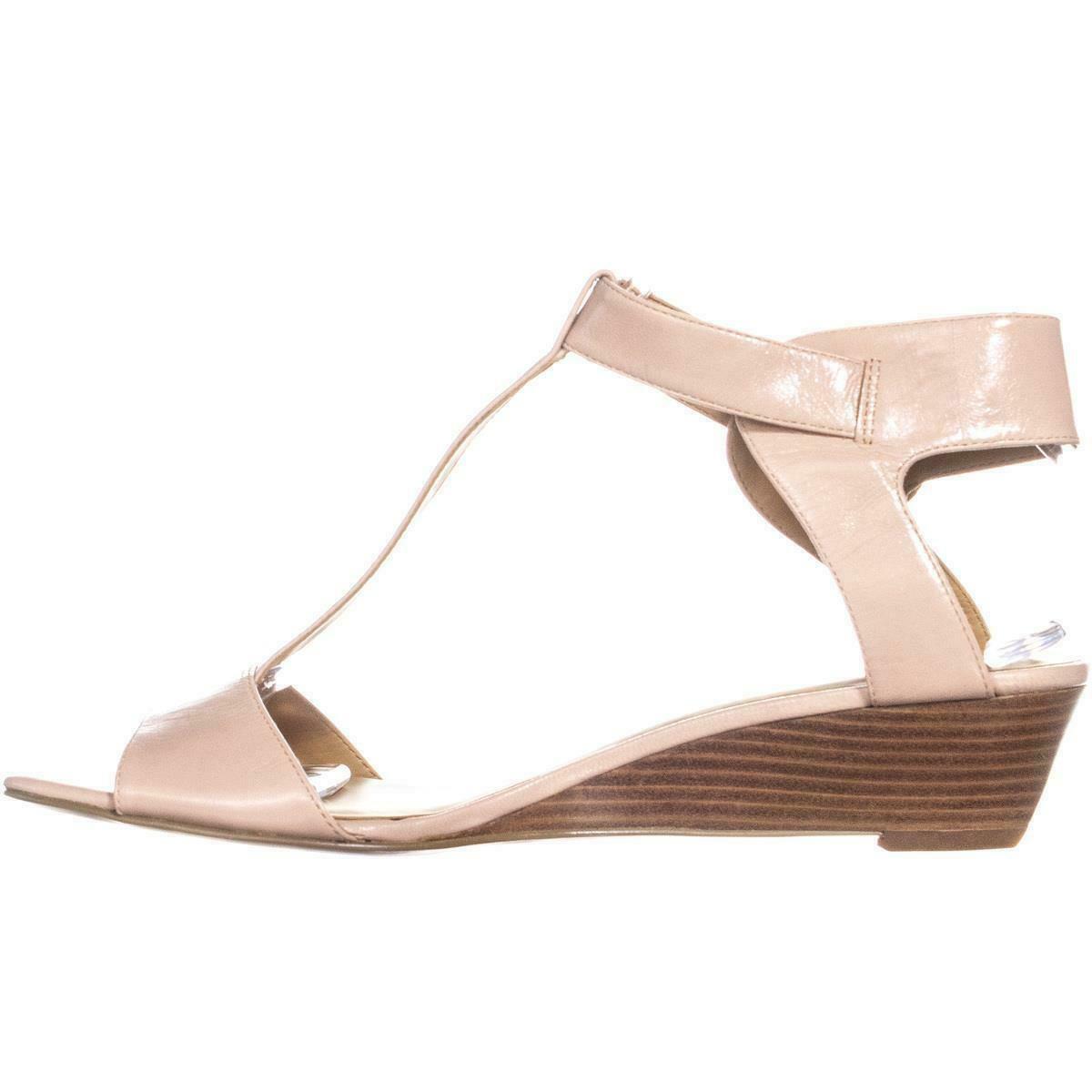 womens light pink wedges