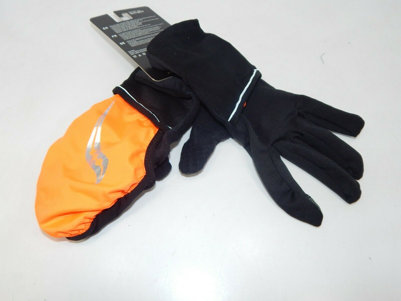 saucony running gloves