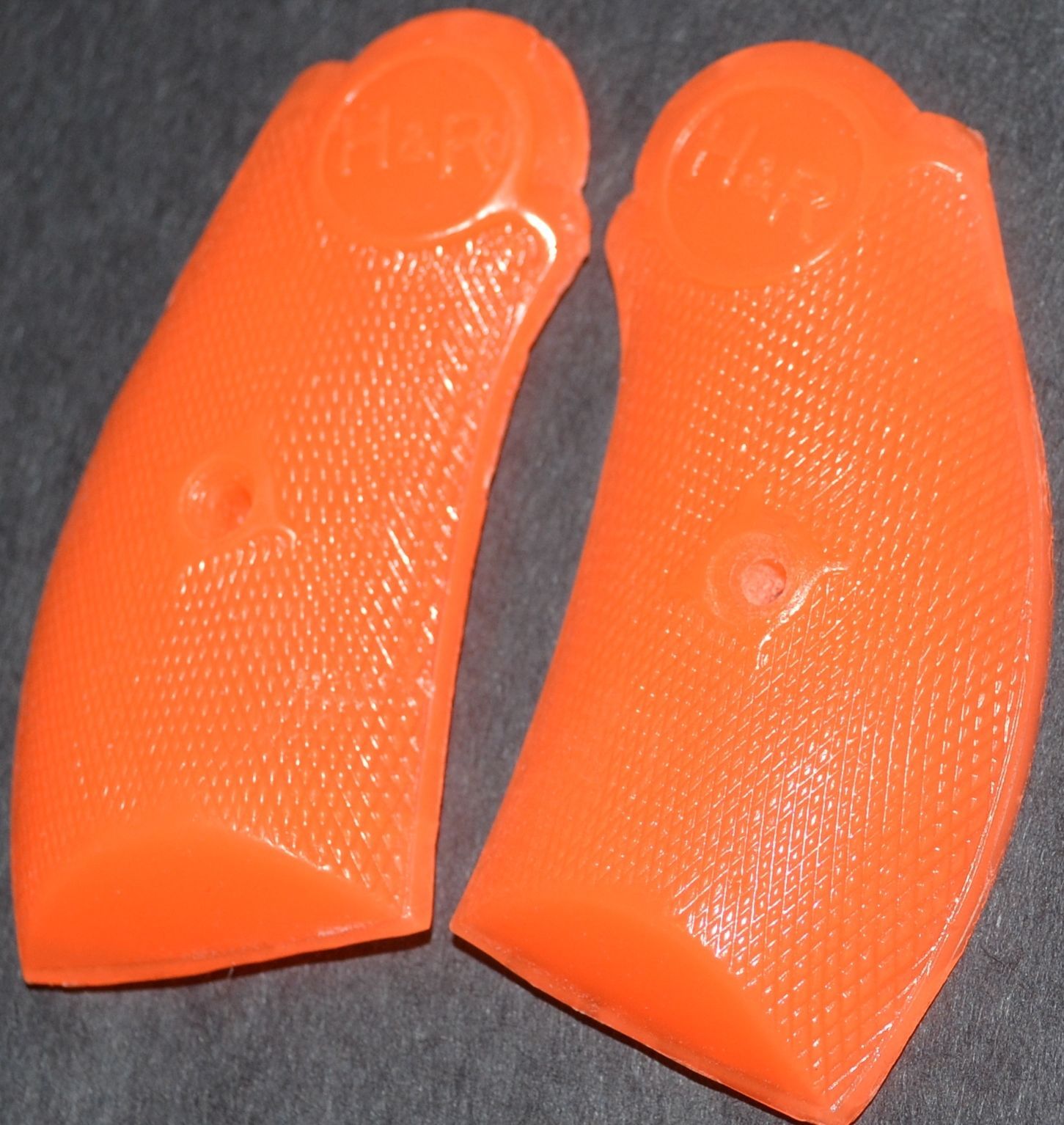 H&R Pistol Grips 722,922 neon orange plastic Hunting