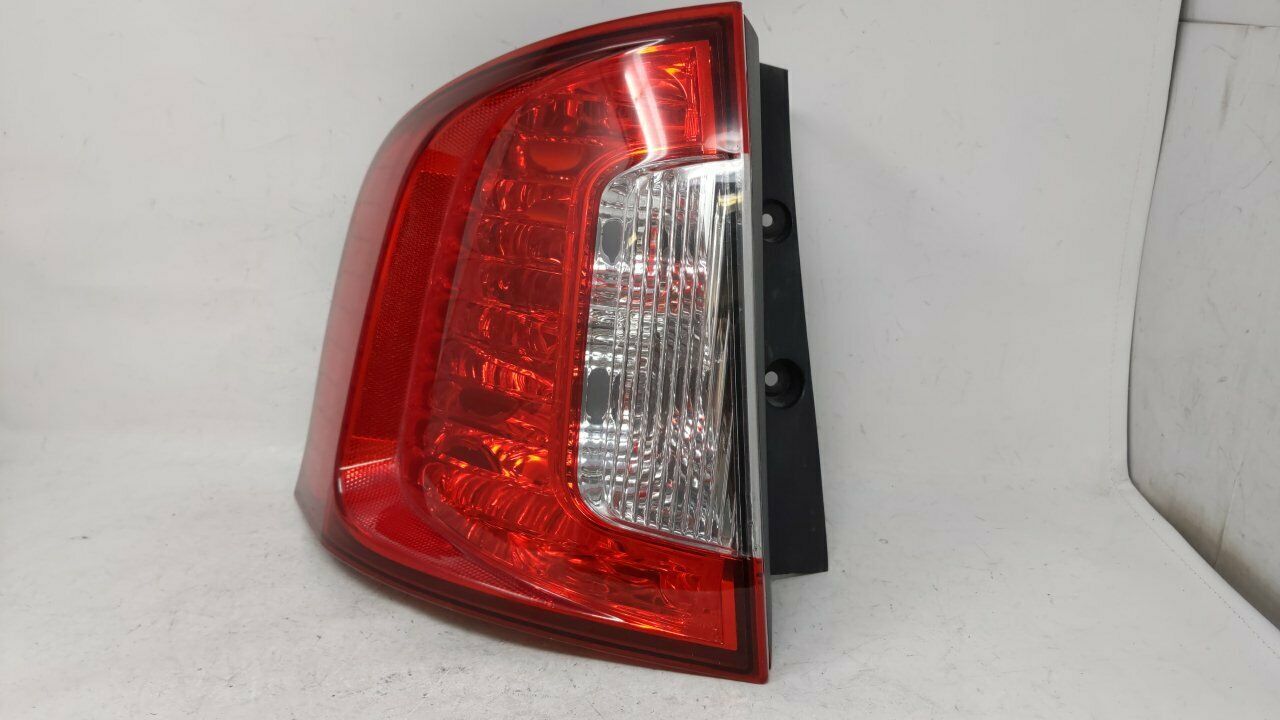 2011 2014 Ford Edge Driver Left Side Tail Light Taillight Oem 50556