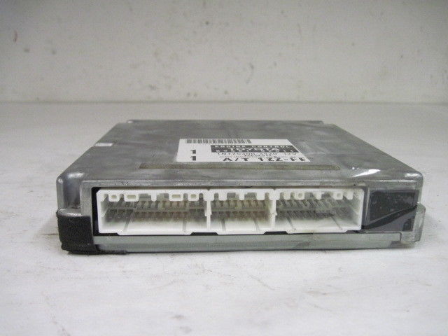 1999-2000 Toyota Corolla ecm ecu computer 89661-02611
