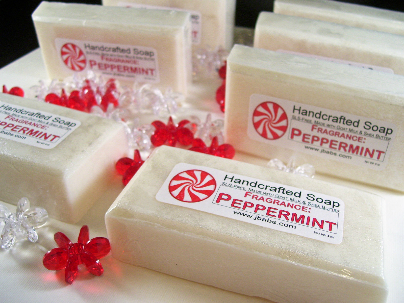 peppermint-strong-scented-handmade-moisturizing-goat-milk-shea-butter