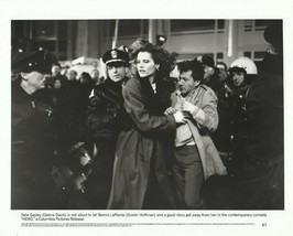 1992 &quot;Hero&quot; Geena Davis Dustin Hoffman 8x10 Photo - $17.33