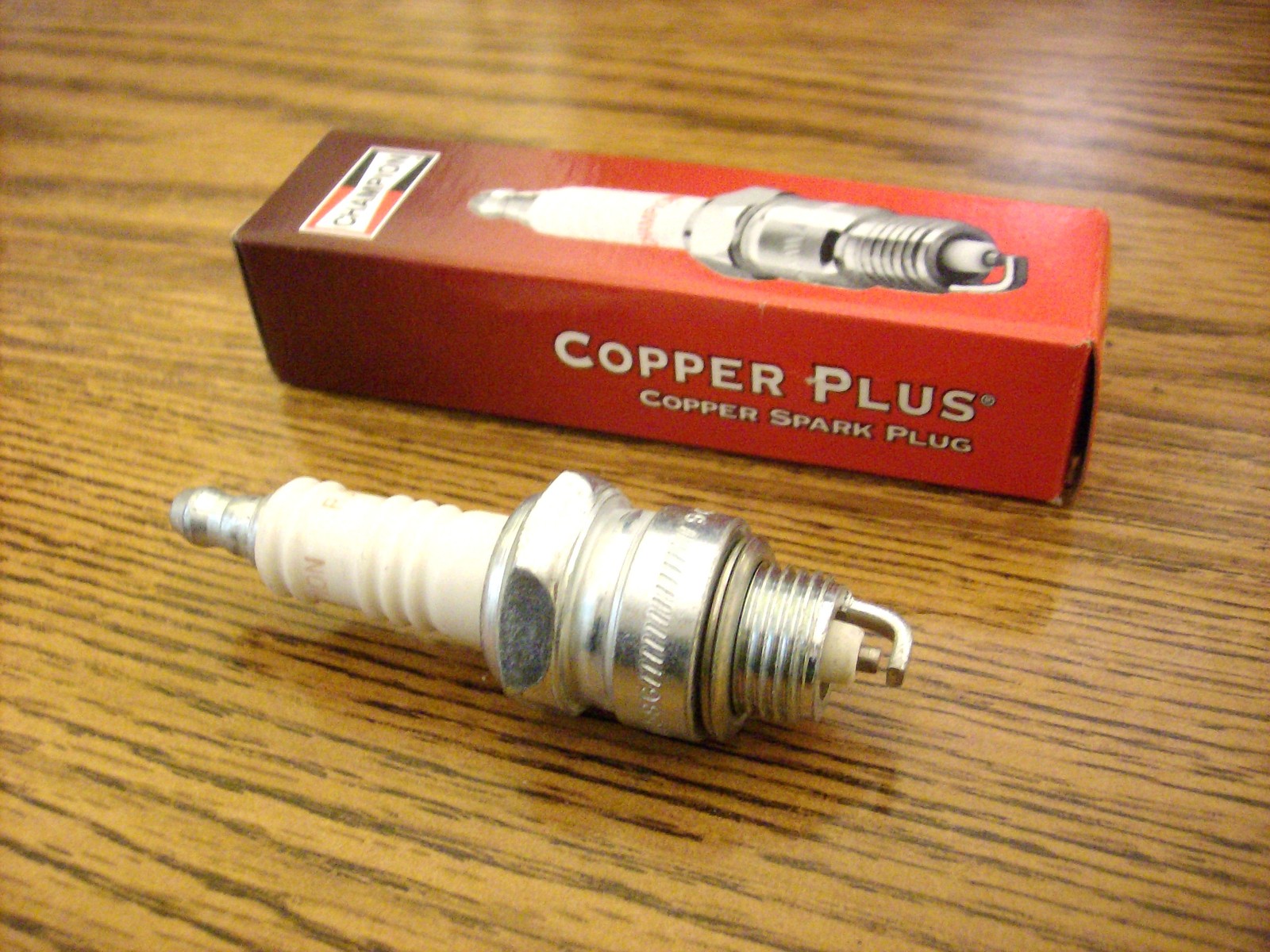 Champion RJ18YC spark plug for Toro S140, S200, S520 Snow Blowers
