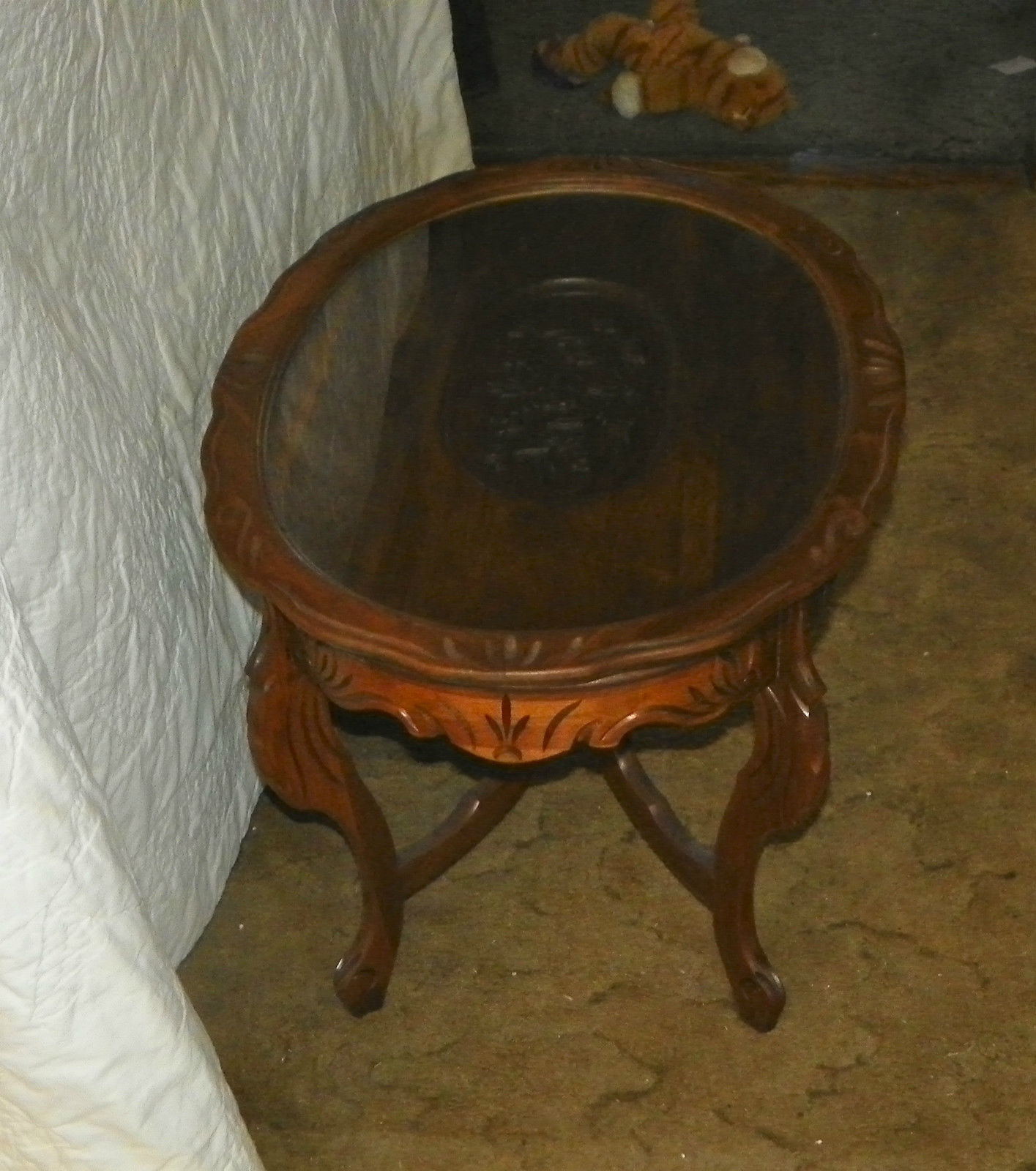Walnut Carved Oval Coffee Table with Glass Tray (CT51) Post1950