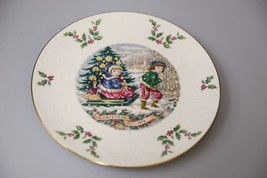 Vintage Royal Doulton annual Christmas holiday collectors plate 1979 sledding - $31.31