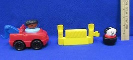 FP Little People Tow Truck Construction Fence Dog African American Boy 4 Pcs - $10.34