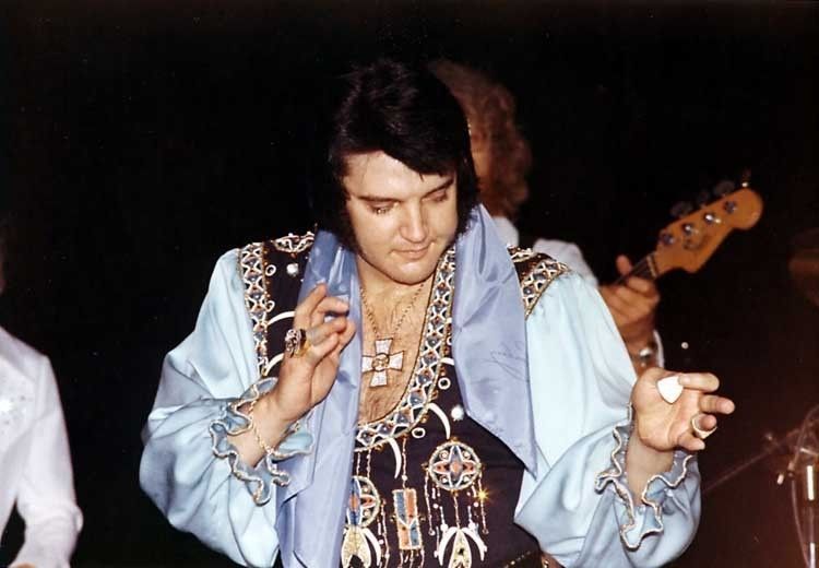 Elvis Presley - Elvis in St.Louis, MO. March 22nd 1976. - Music