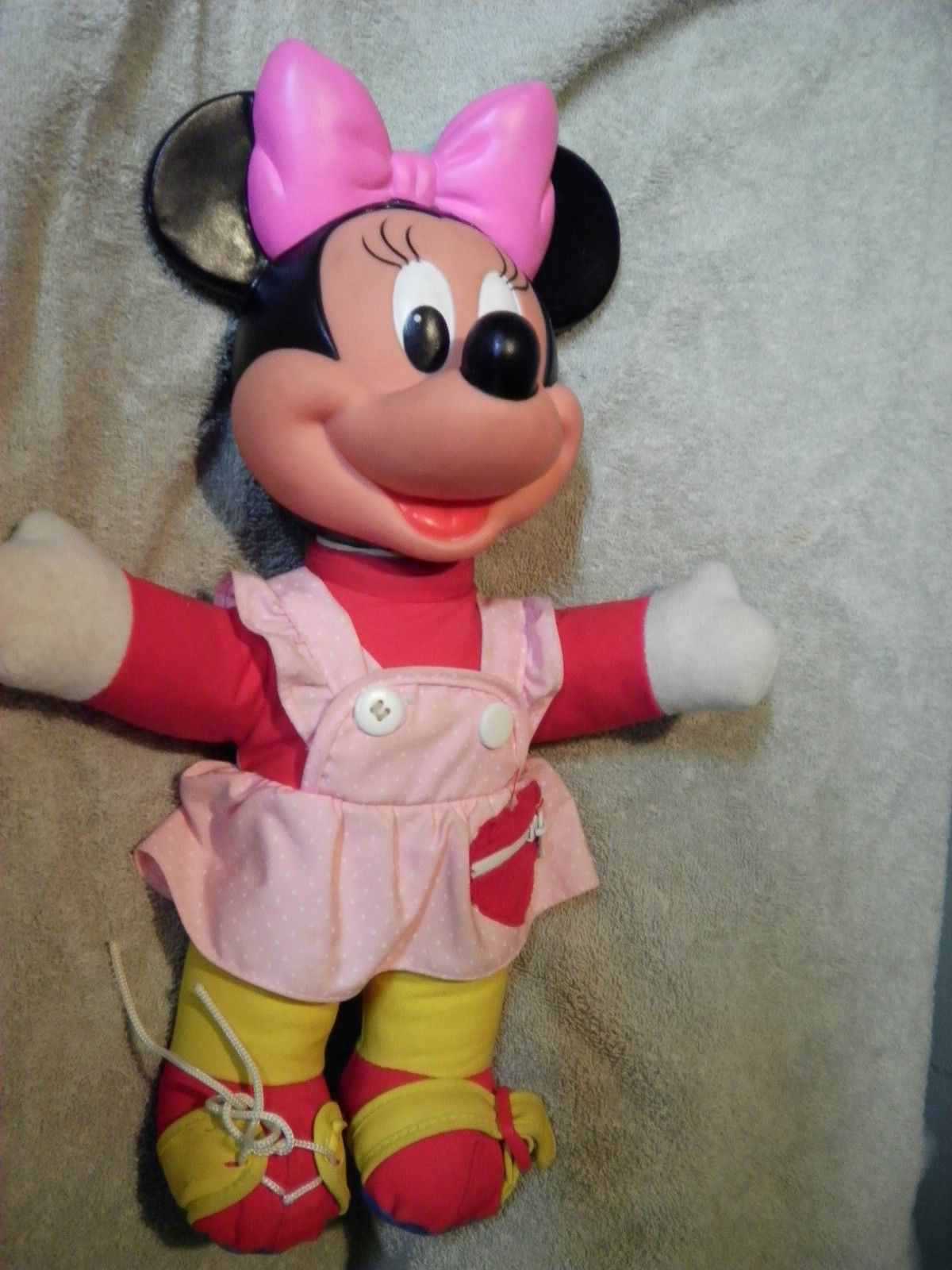 plastic minnie mouse doll