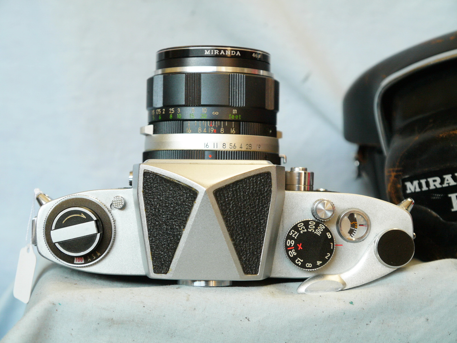 Miranda F 35mm Vintage Camera c/w 50mm 1.9 Lens Cased Collectors Item