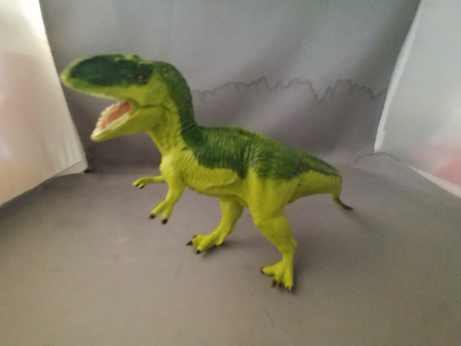 safari tyrannosaurus rex